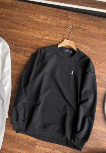 Ralph Lauren Crewneck Sweatshirt with Pony Logo (One)